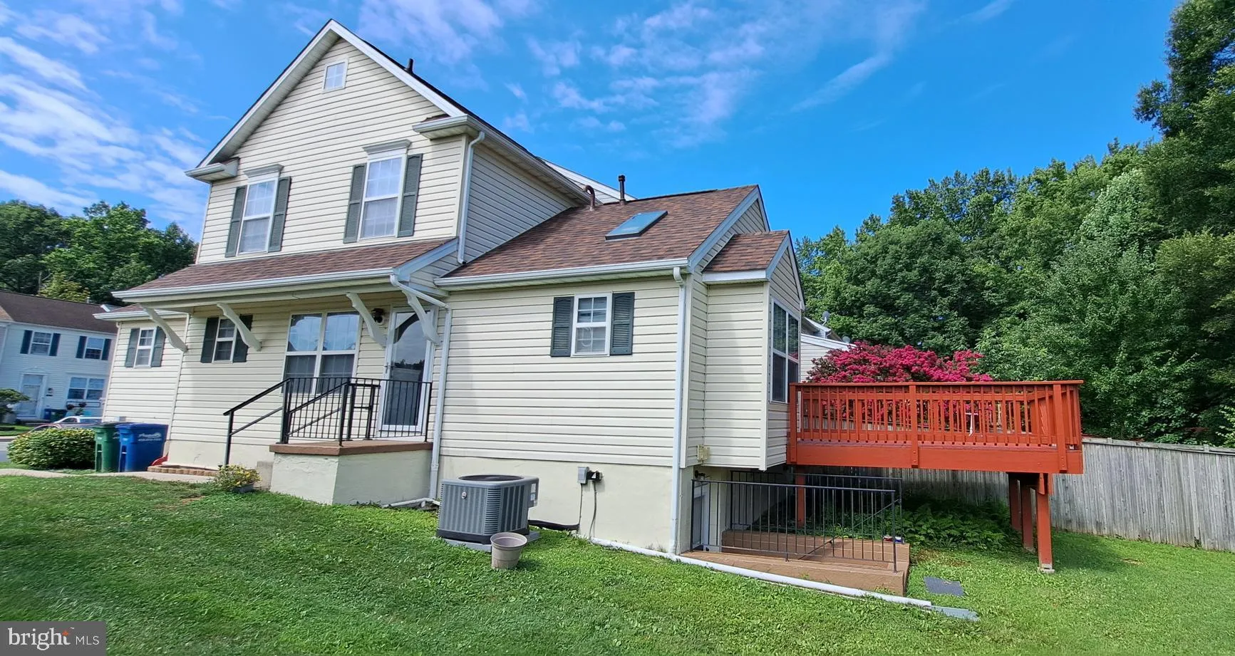 Nicole Callender - Realtor in Ocean City, MD (4)