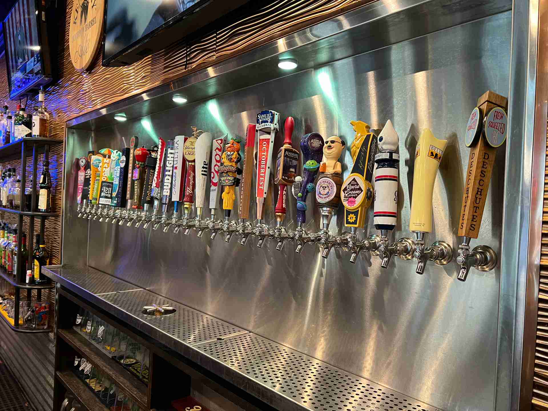 Triple Cats Bar & Grille in Harrison, OH