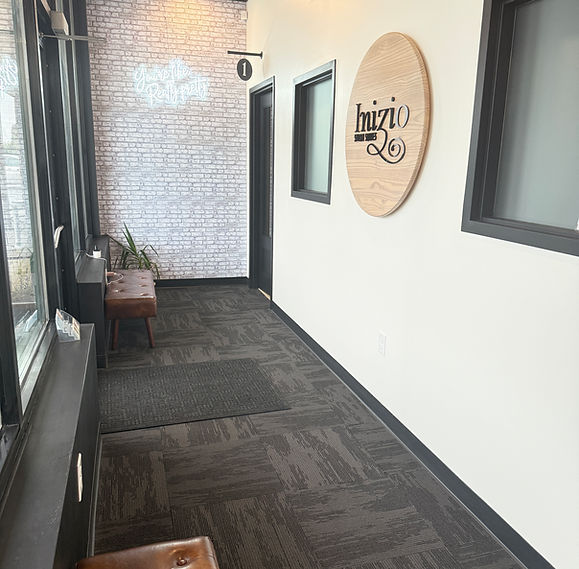 Inizio Salon Suites, LLC in Slinger, WI