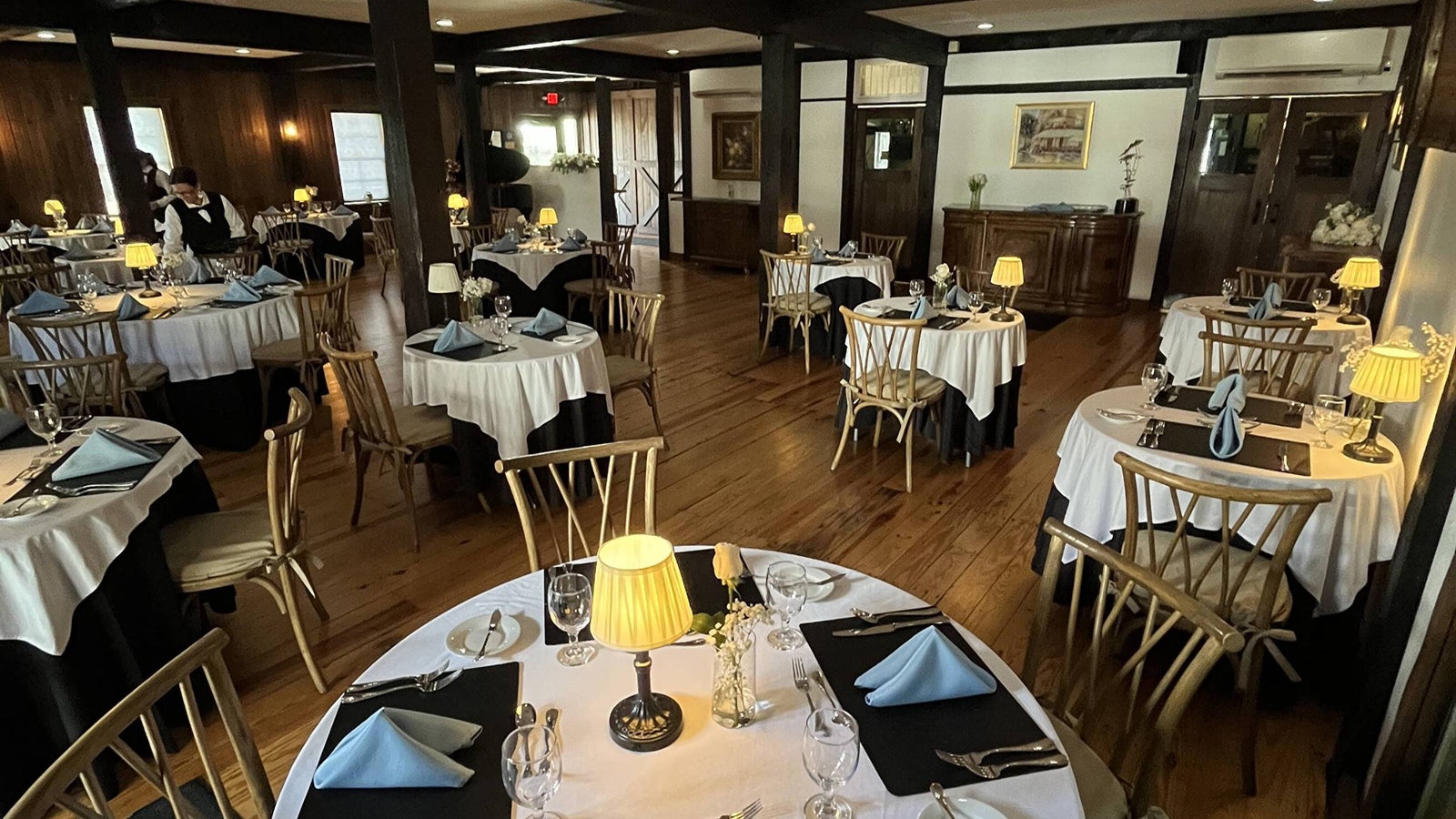 Cafe Au Bouchon in Taneytown, MD (6)