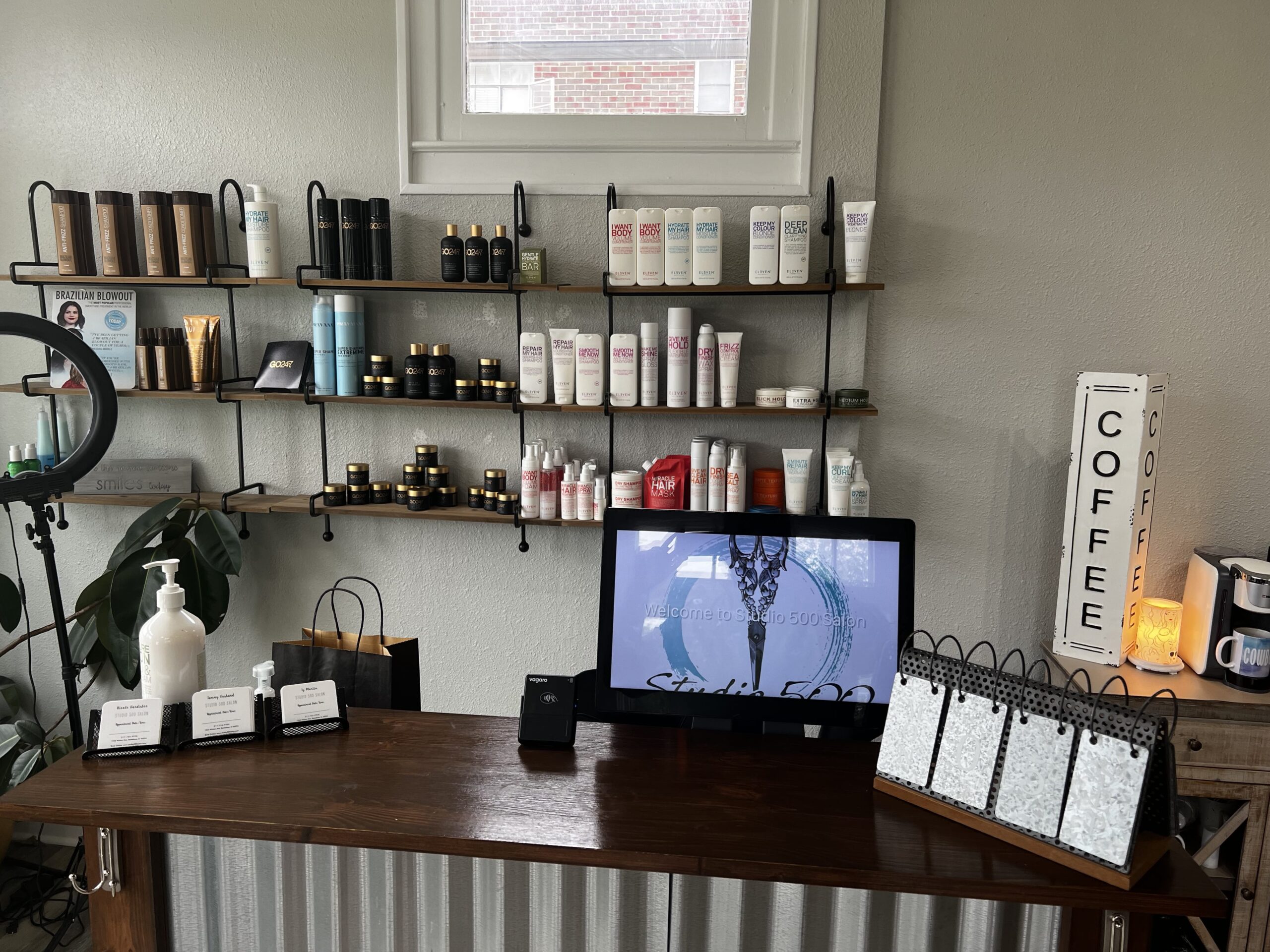 Studio 500 Salon in Speedway, IN