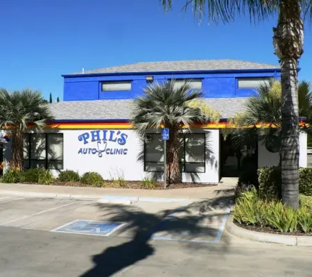 Phil's Auto Clinic in Hemet, CA (2)