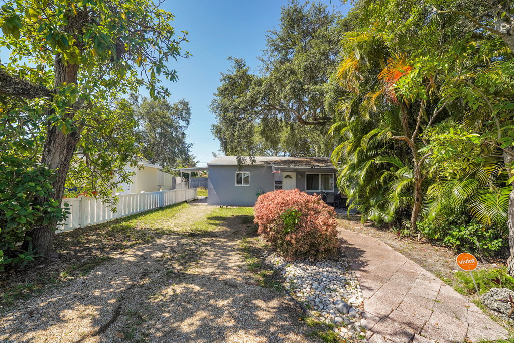 Raquel Ells - FL REALTOR® in Pompano Beach, FL (4)