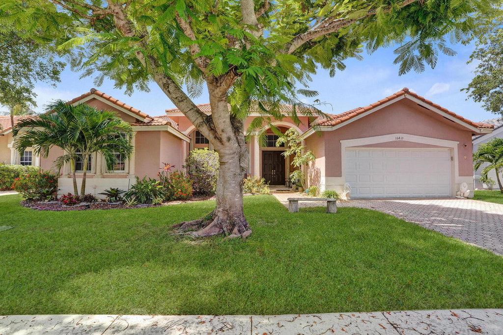 Raquel Ells - FL REALTOR® in Pompano Beach, FL (5)