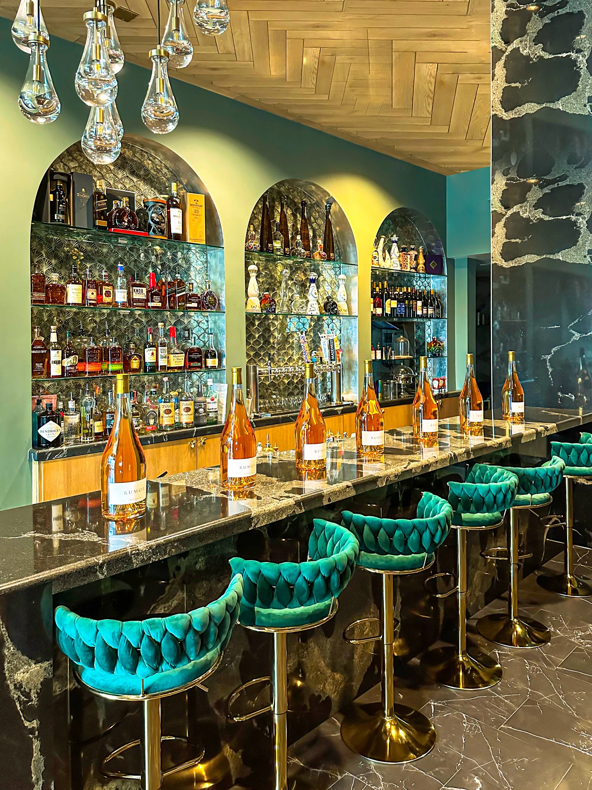 Rose's Garden Bar in Calabasas, CA