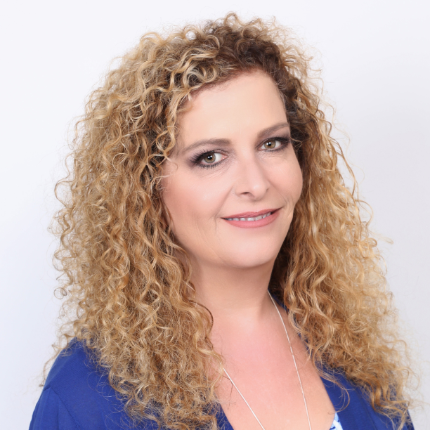 Lisa Bonhotal - Coldwell Banker in Closter, NJ
