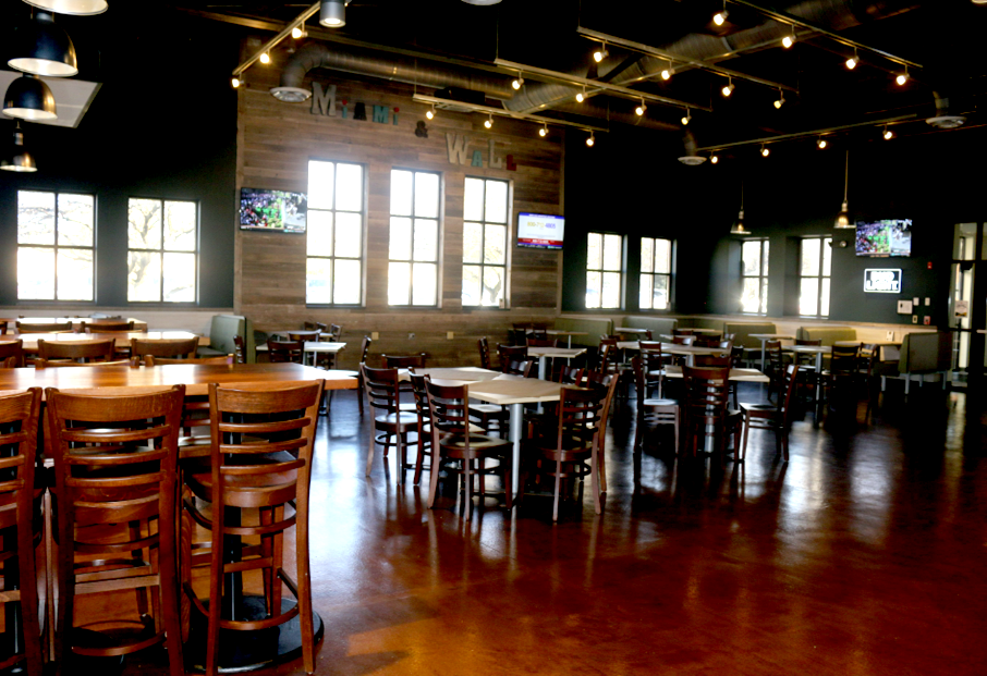The Wall Street Pub & Grille - Tiffin, OH in Tiffin, OH (3)