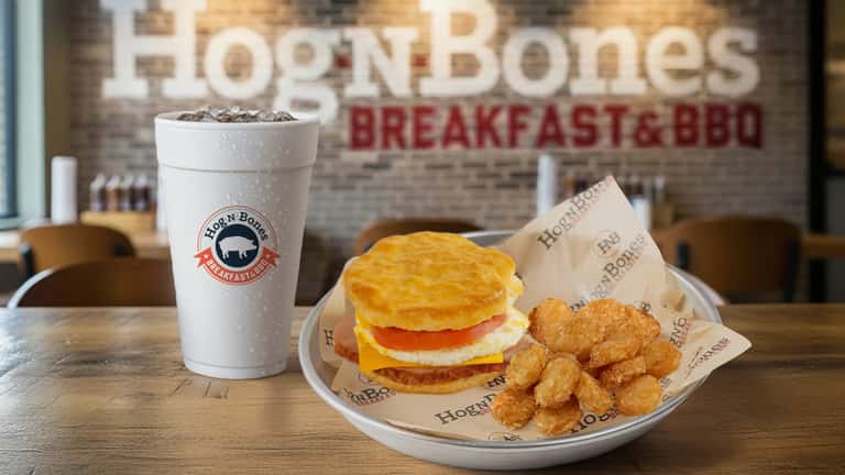 Hog-N-Bones Leesburg in Leesburg, GA (3)