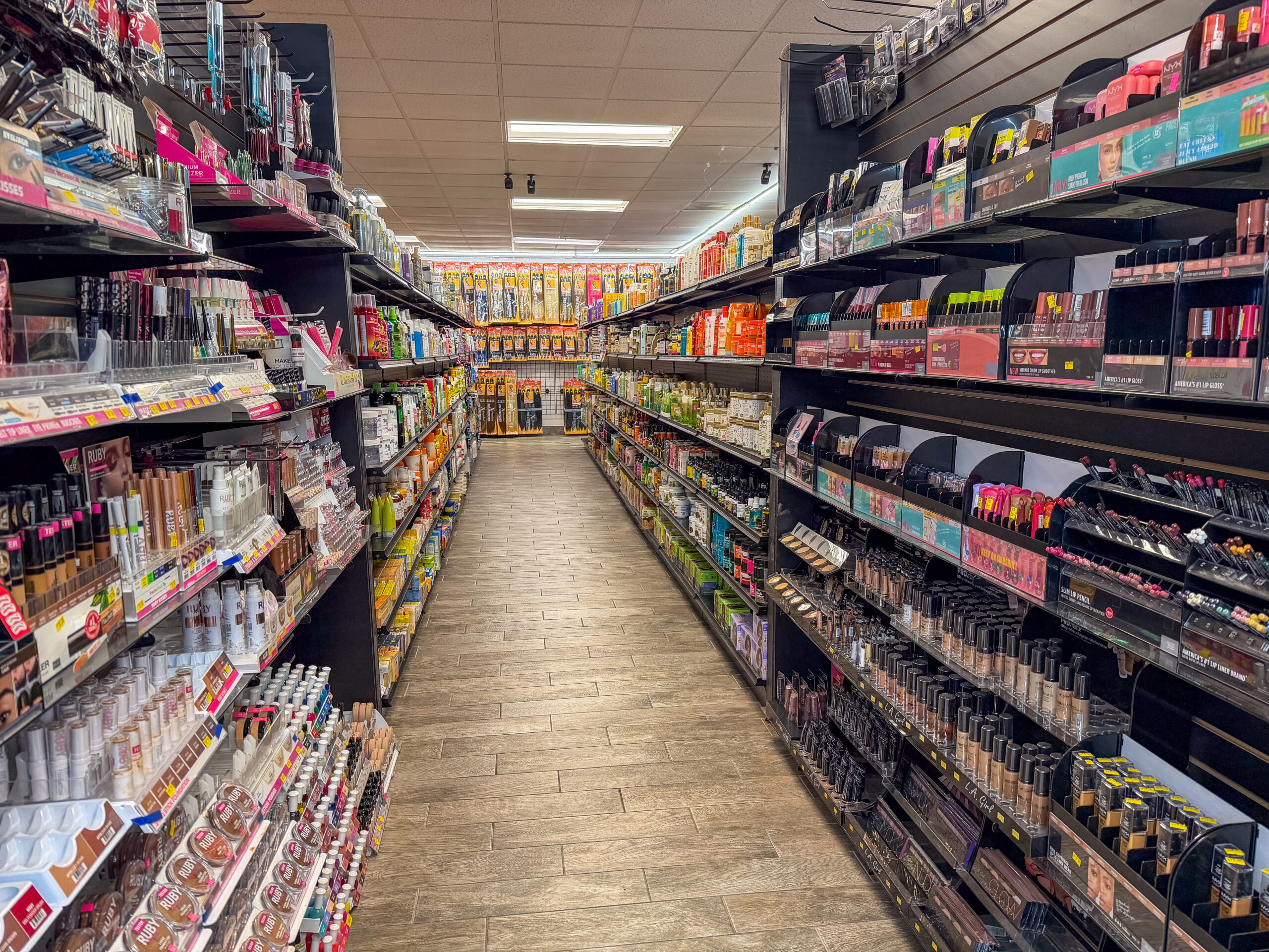 J Lo Beauty Supply in Bradenton, FL (2)