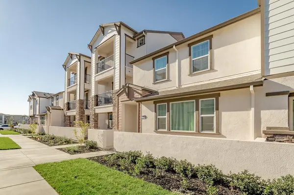 Realty World-RW Properties in Patterson, CA (6)