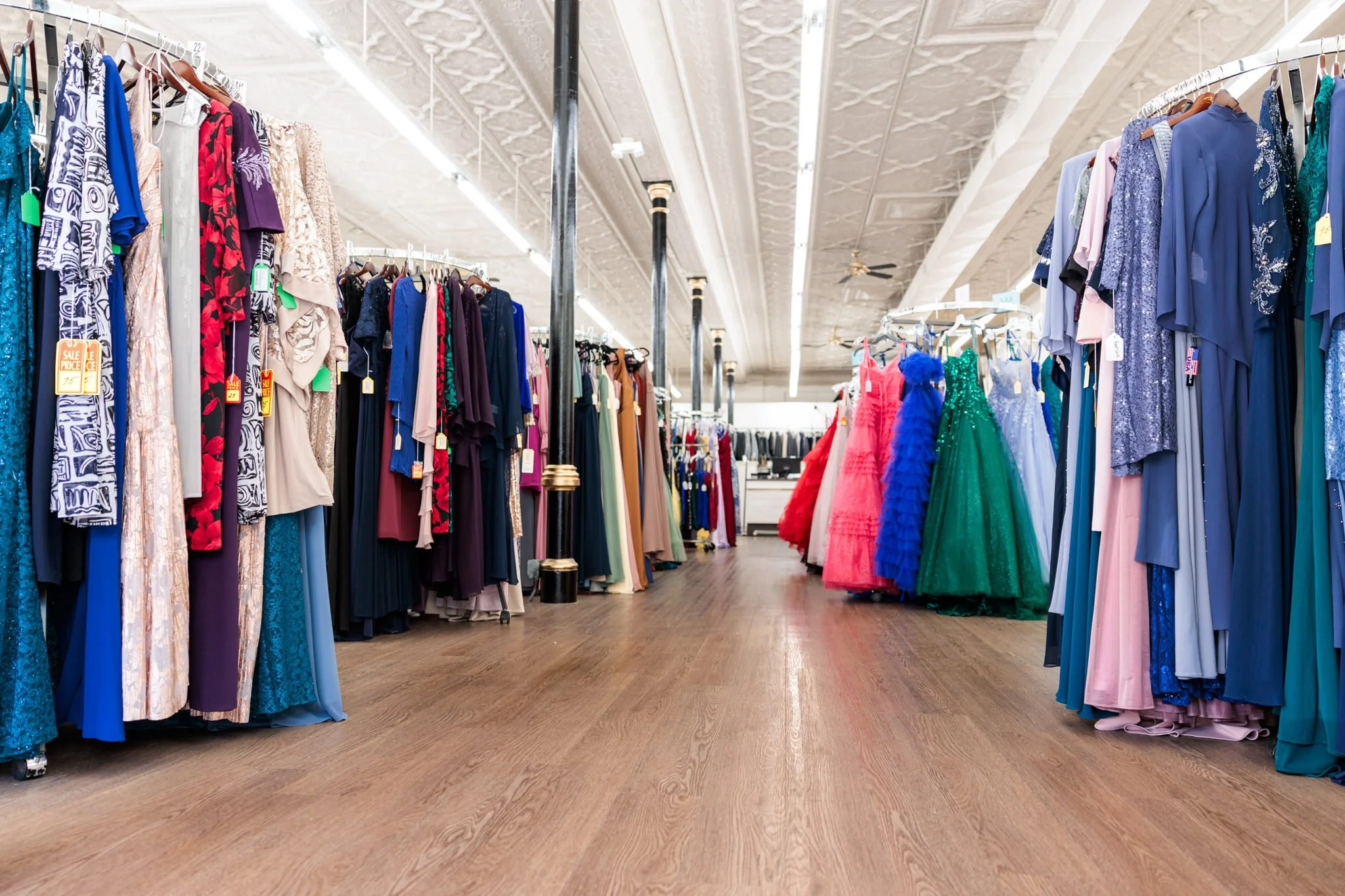 Edith's Formal Wear in Fond du Lac, WI