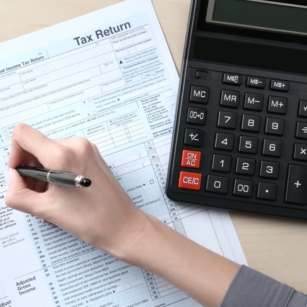 Soares Tax Solutions in Hanford, CA (3)