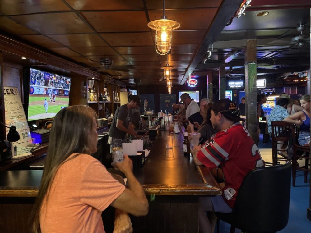 King Neptunes Bar & Grill in Tybee Island, GA (4)