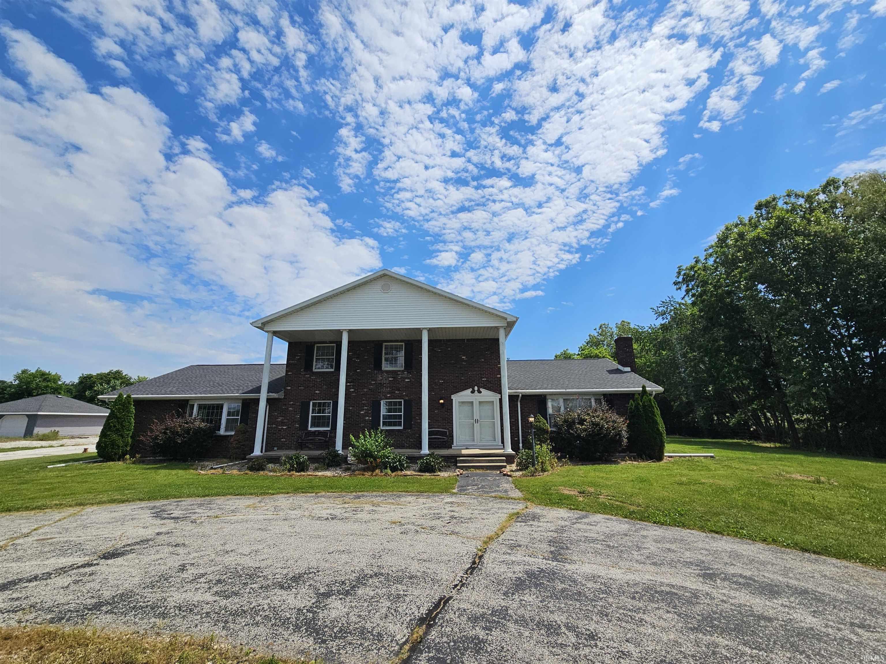 Klein Real Estate in Vincennes, IN (2)