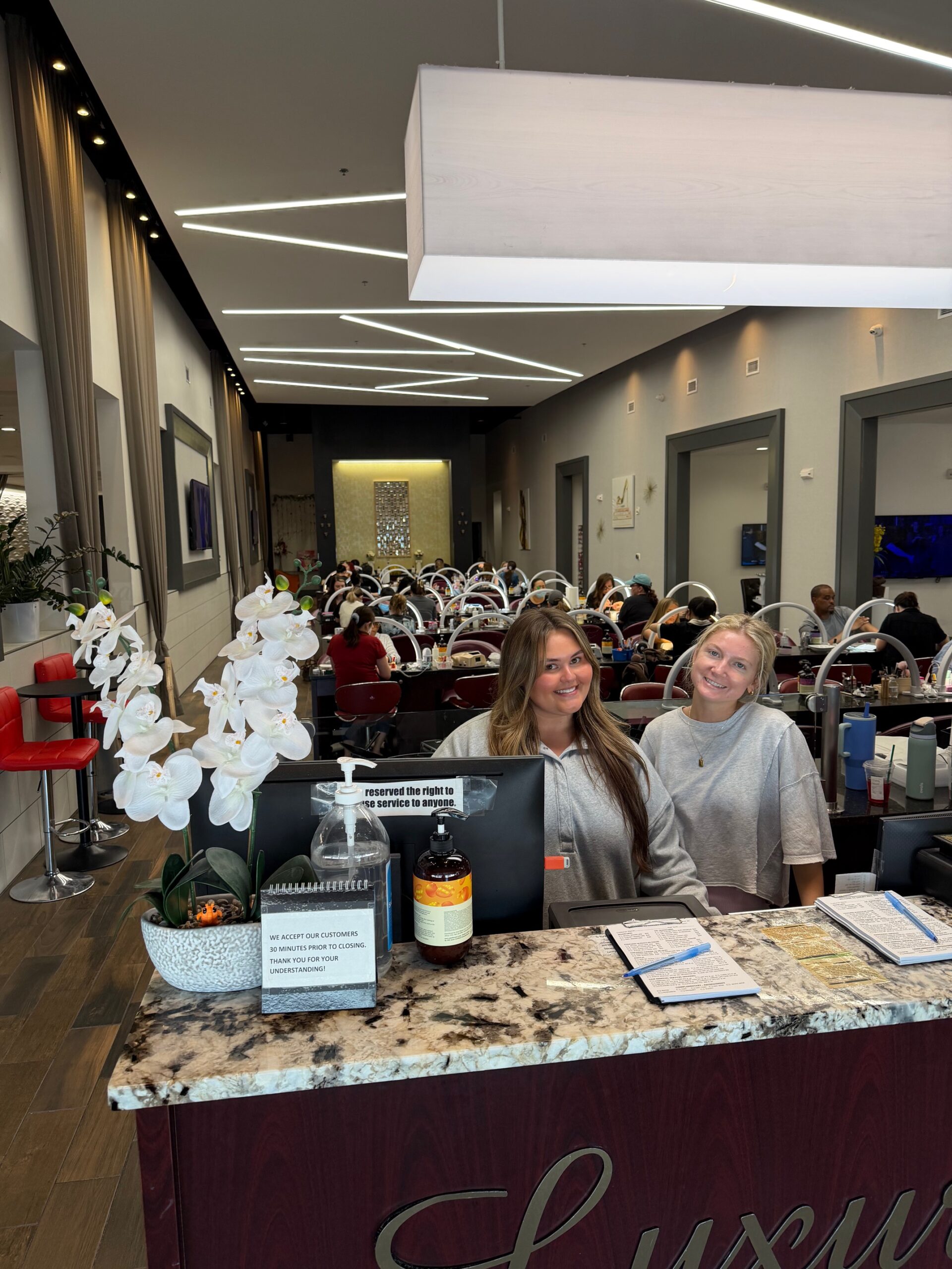 Luxury Nail Spa 1 in Dayton, OH (3)