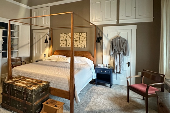 The Inns at 8th and Main in McConnelsville, OH (2)