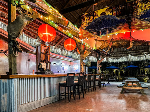Gator Hole Bar in Everglades City, FL (2)