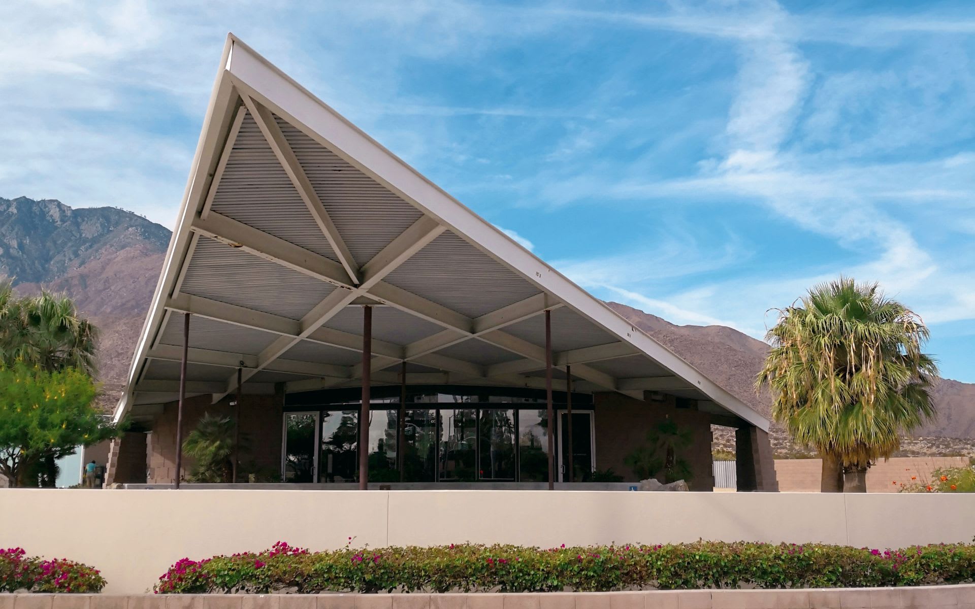 DW & Associates in Palm Desert, CA (6)