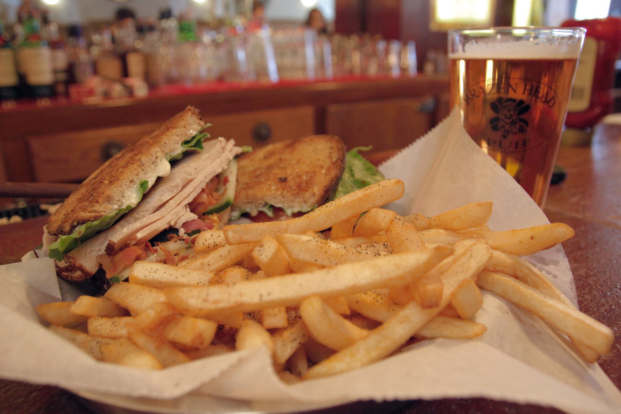 Brazen Head Pub in West Bend, WI (2)