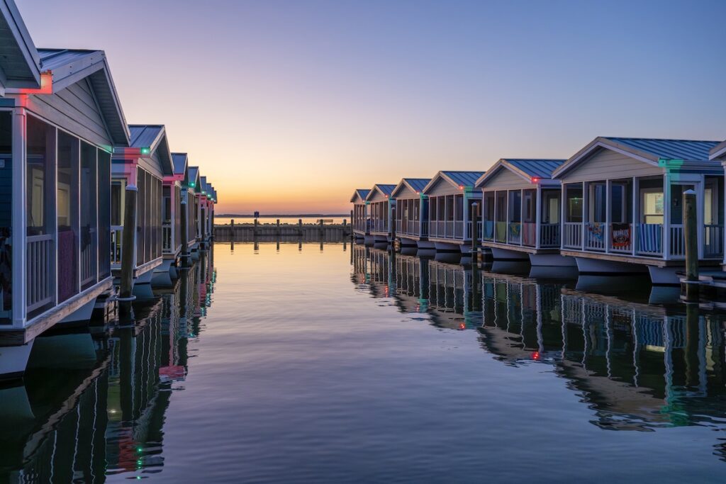 BluFin Bungalows & Marina in Chincoteague, VA (4)