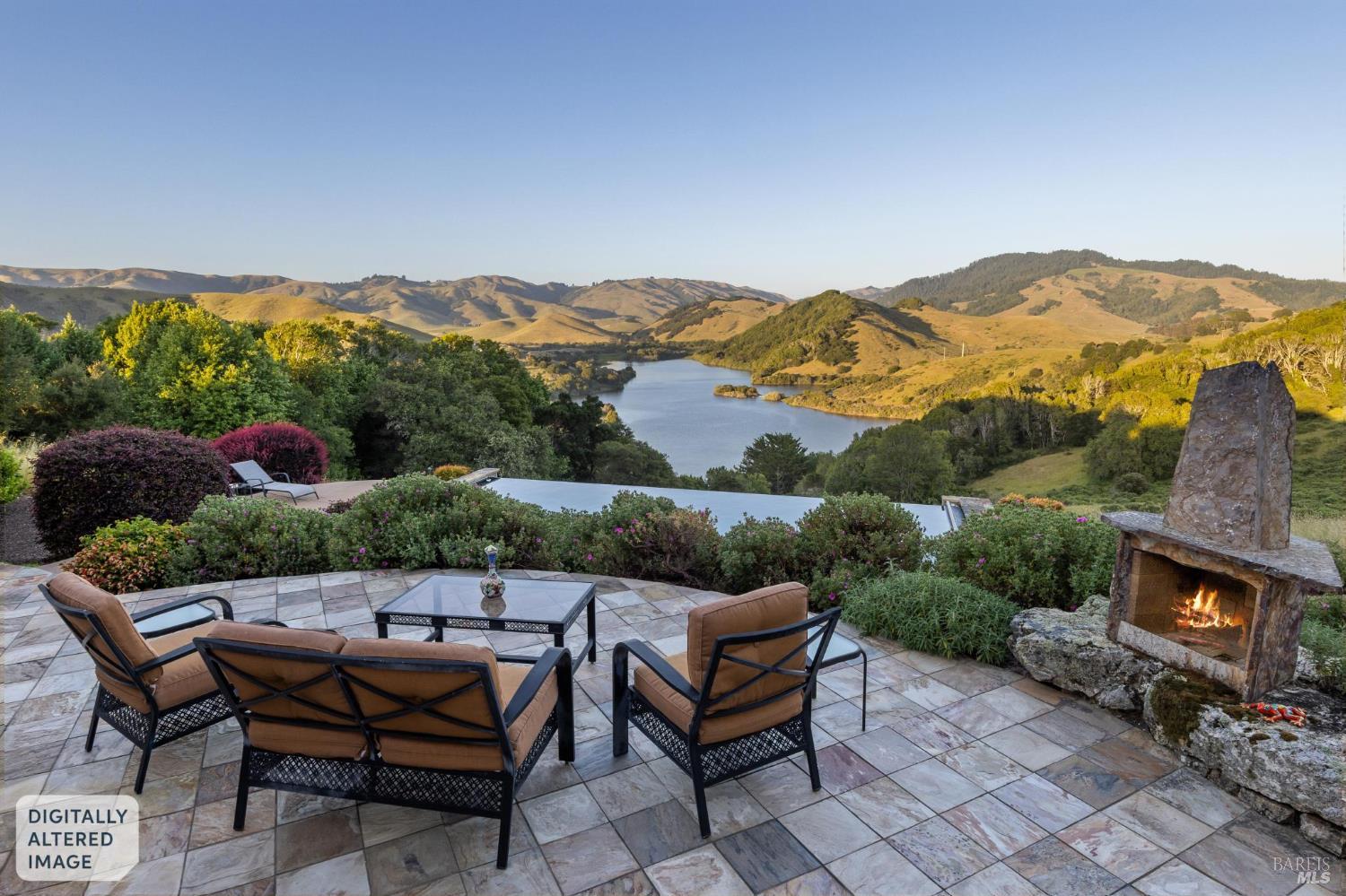 Emily Schaffer, Top Producing Realtor Serving Marin County in Mill Valley, CA (2)