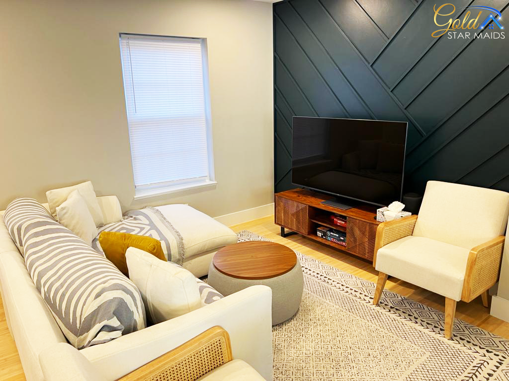 Gold Star Maids LLC - House Cleaning Service in Alexandria VA in Alexandria, VA