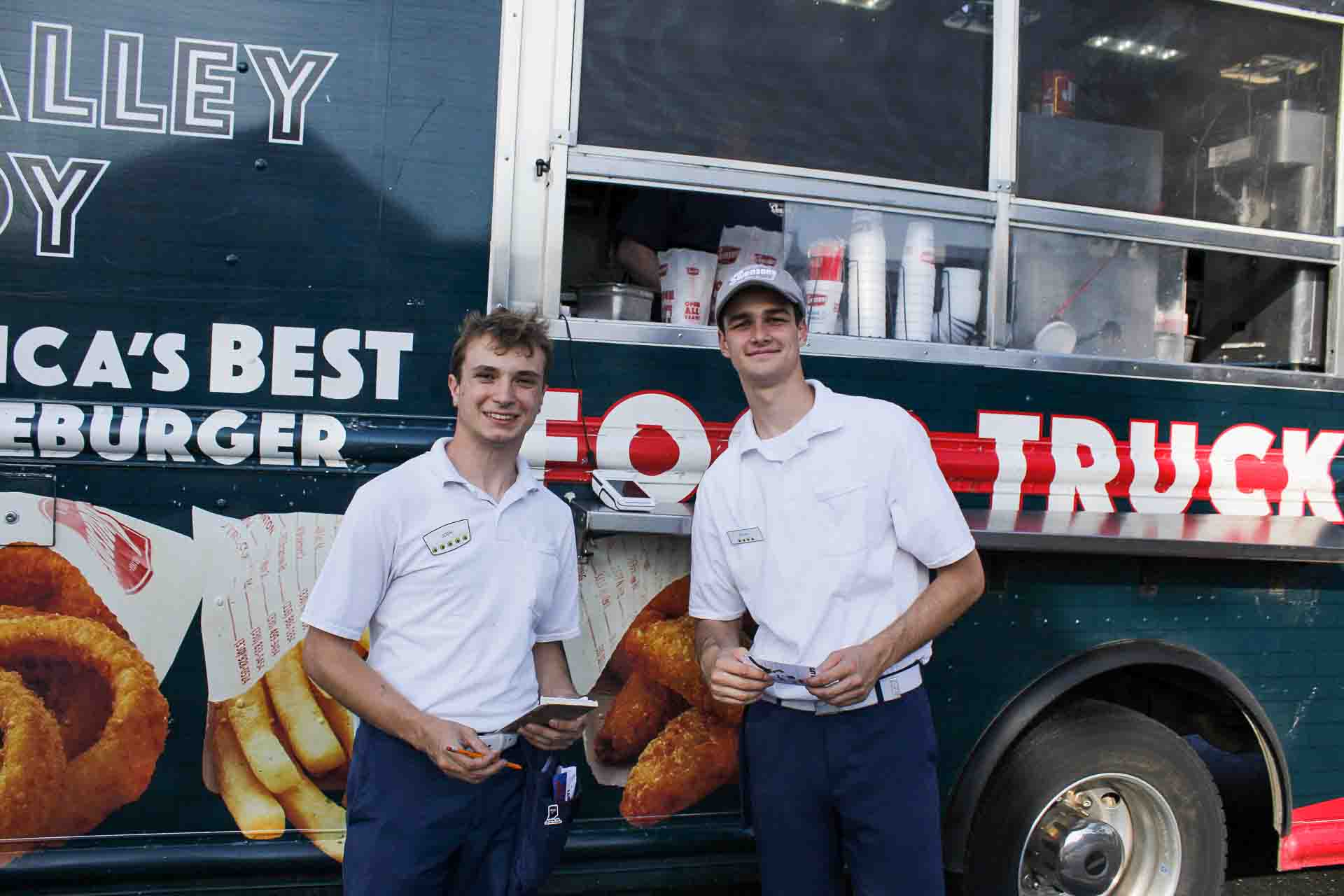 Swensons Food Truck in Akron, OH (4)