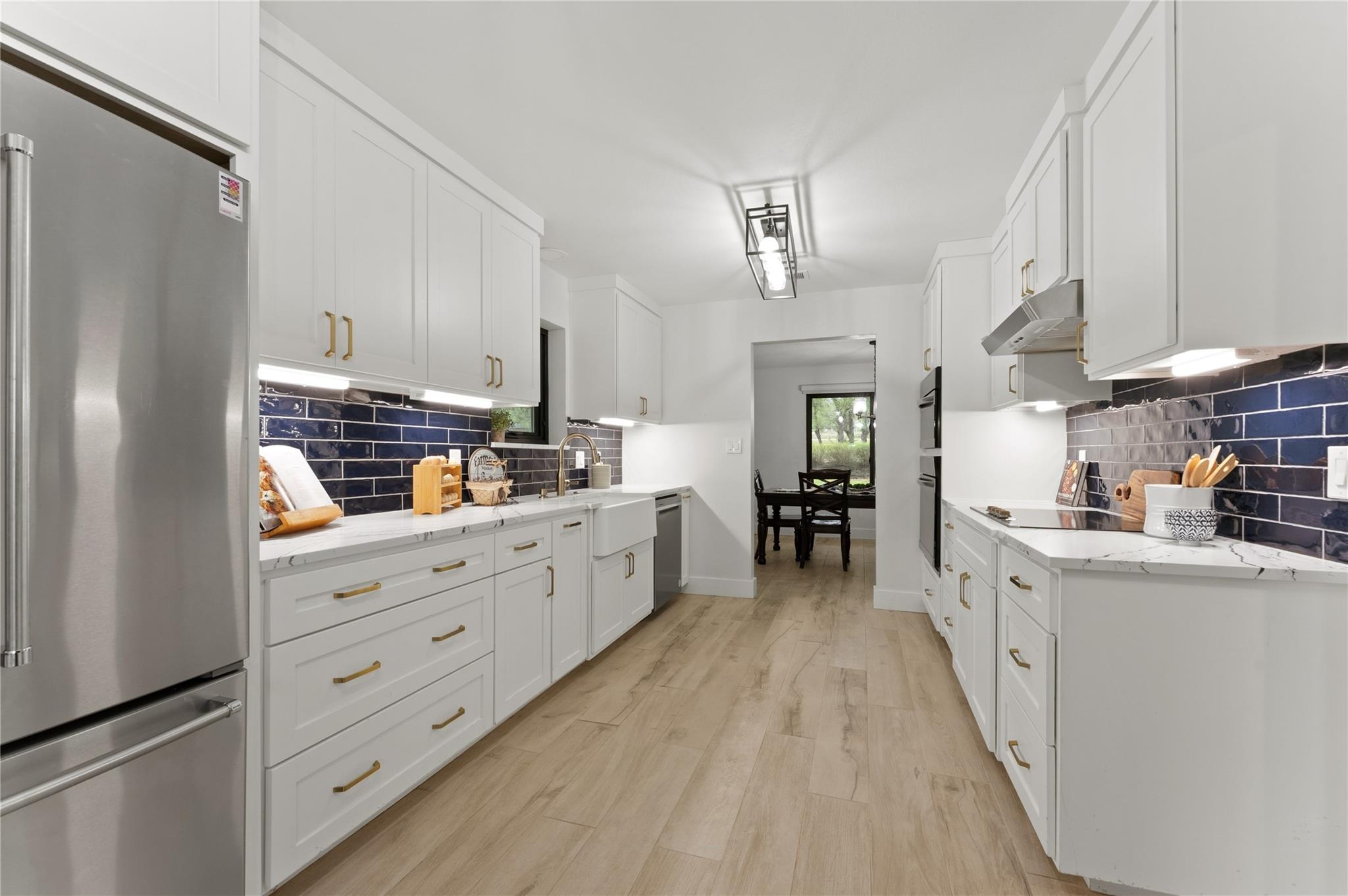 Dripping in REAL ESTATE-Lauren Paine, REALTOR® in Dripping Springs, TX (2)
