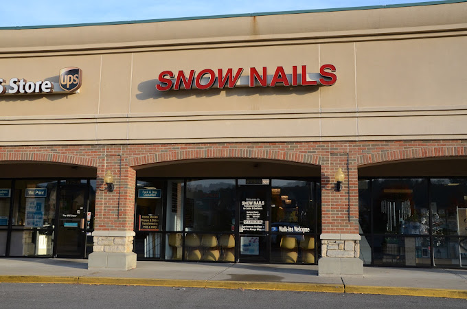 Snow Nails and Spa in Fairfield, OH