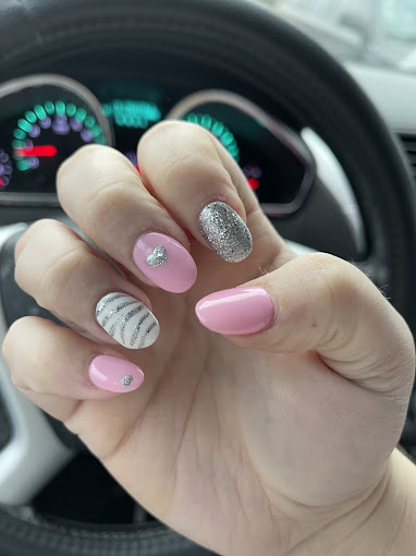 Snow Nails and Spa in Fairfield, OH (4)