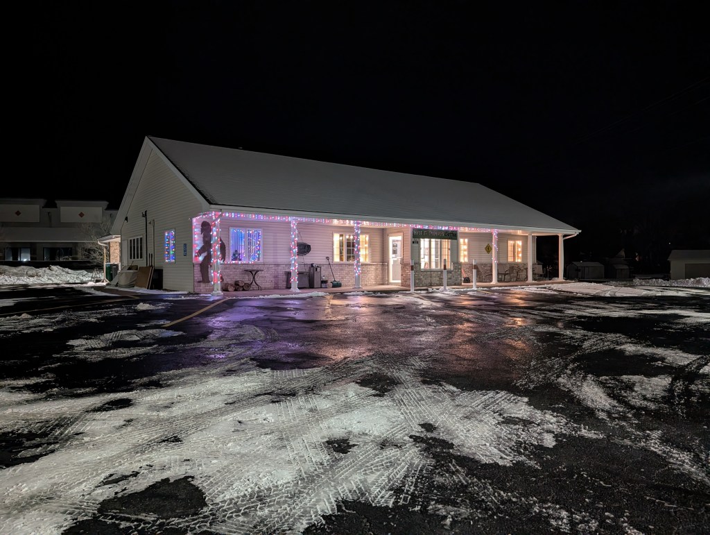 Wild Pines Coffee & Roasters in Redgranite, WI (6)