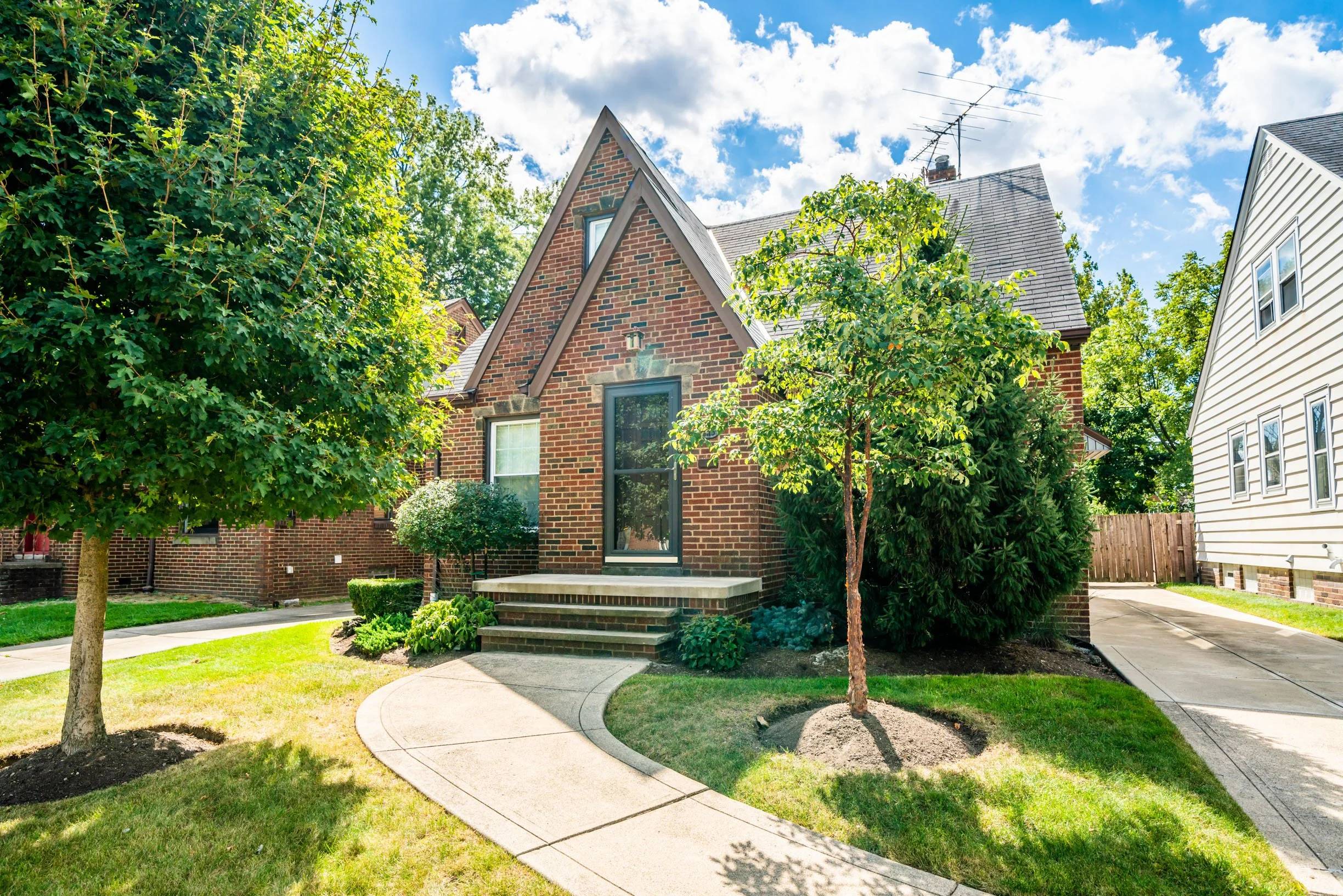 The Carpenter Group Homes - Northeast Ohio Real Estate in Lakewood, OH (4)