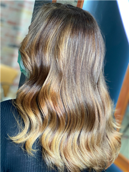 Corte Havana Beauty Salon in Hialeah Gardens, FL (2)