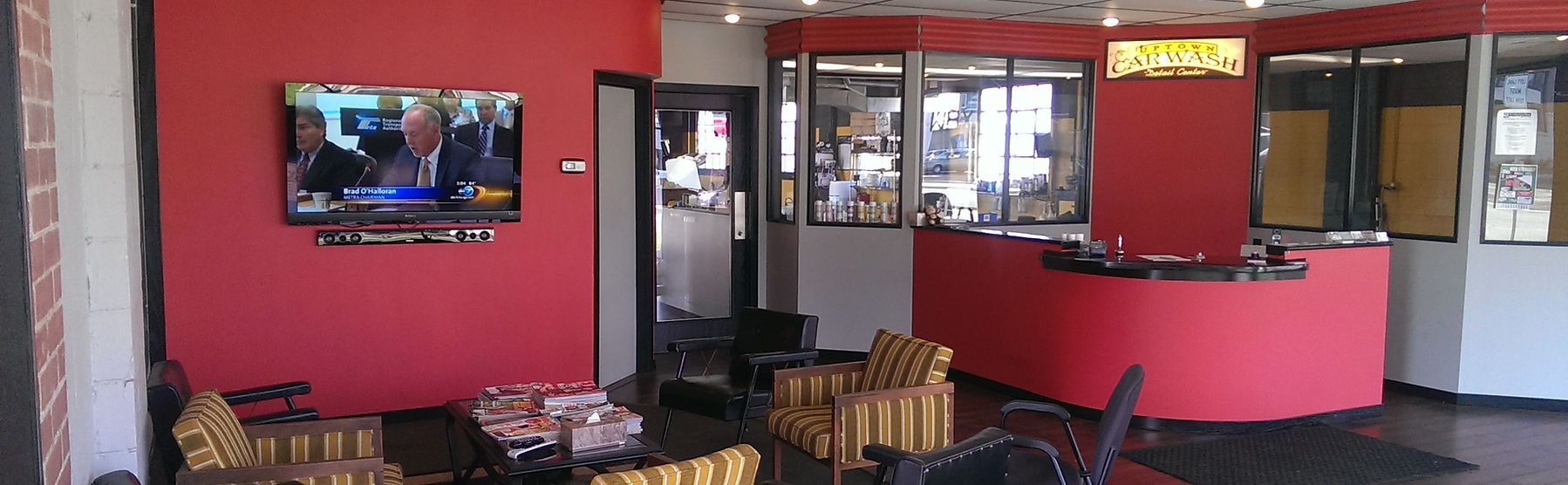 Uptown Car Wash & Detail Center in Valparaiso, IN (4)