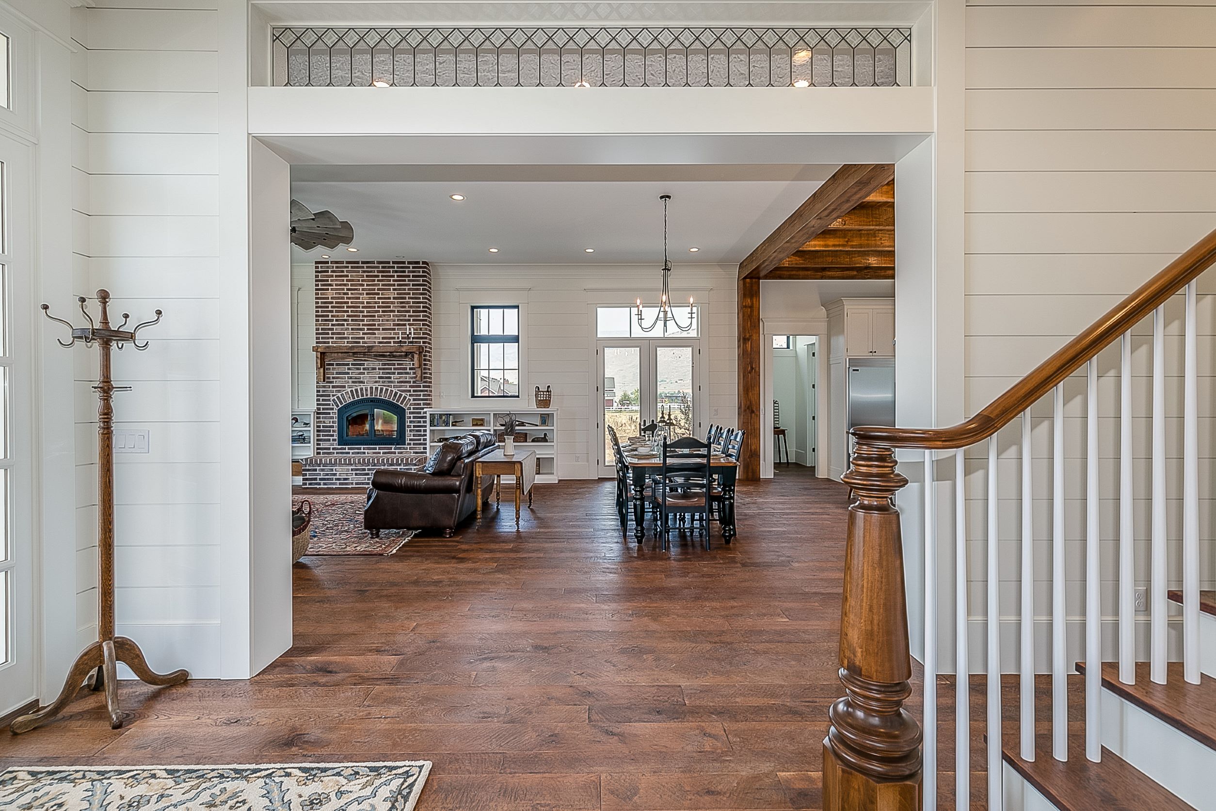 Rebecca Brown & Associates Real Estate LLC in Calhoun, GA (6)