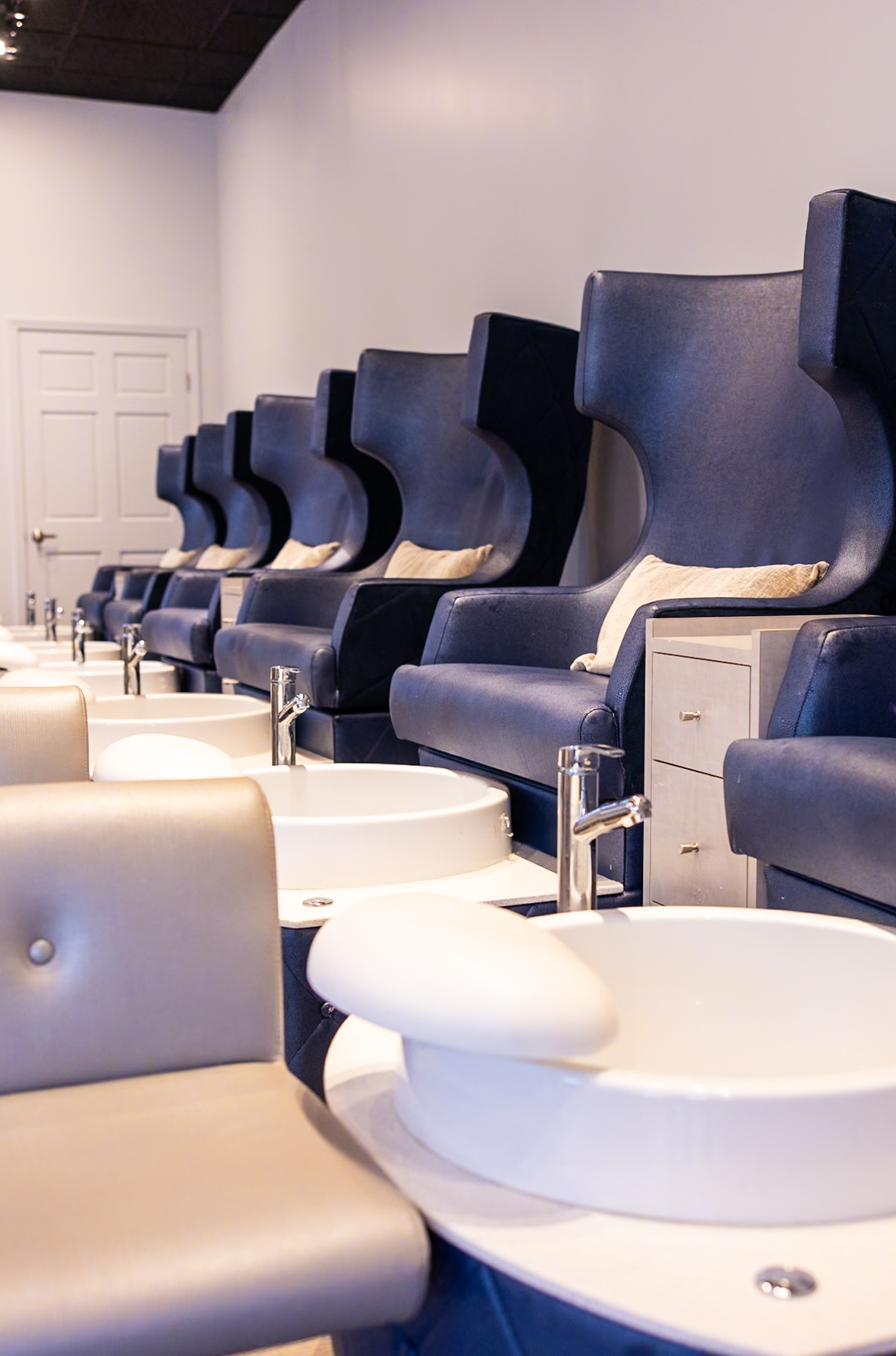 Elysian Nail Spa Hinsdale in Hinsdale, IL (2)