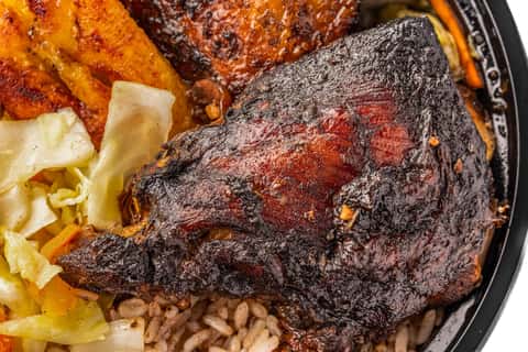 Jerk Wings Cafe in Northridge, CA (6)