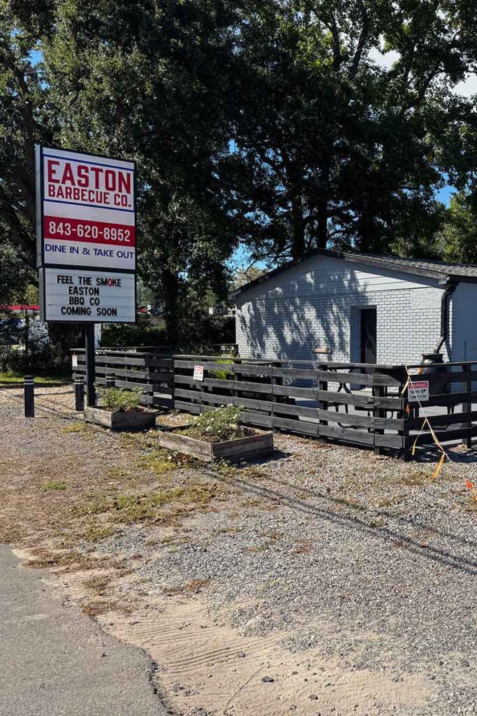 Easton Barbecue Co. in Hollywood, SC