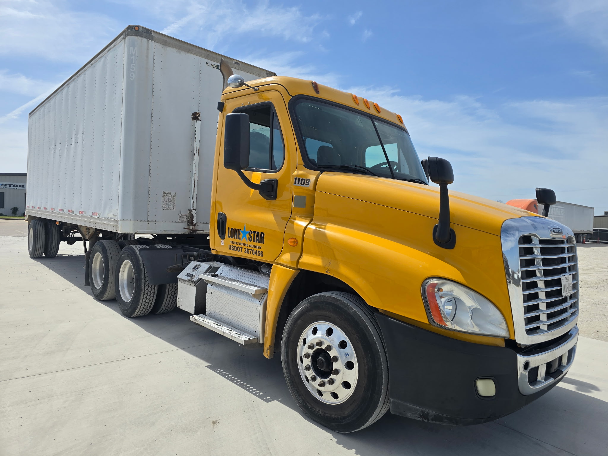 Lone Star Truck Driving Academy - Mansfield in Mansfield, TX (2)