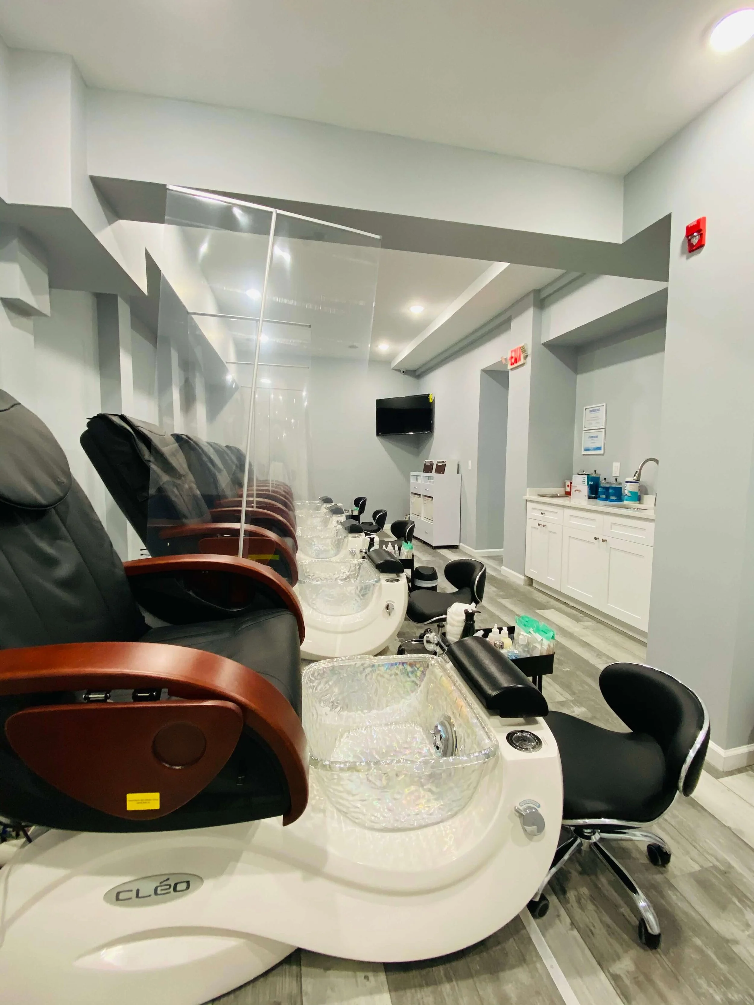 Lux beauty spa in Secaucus, NJ (6)