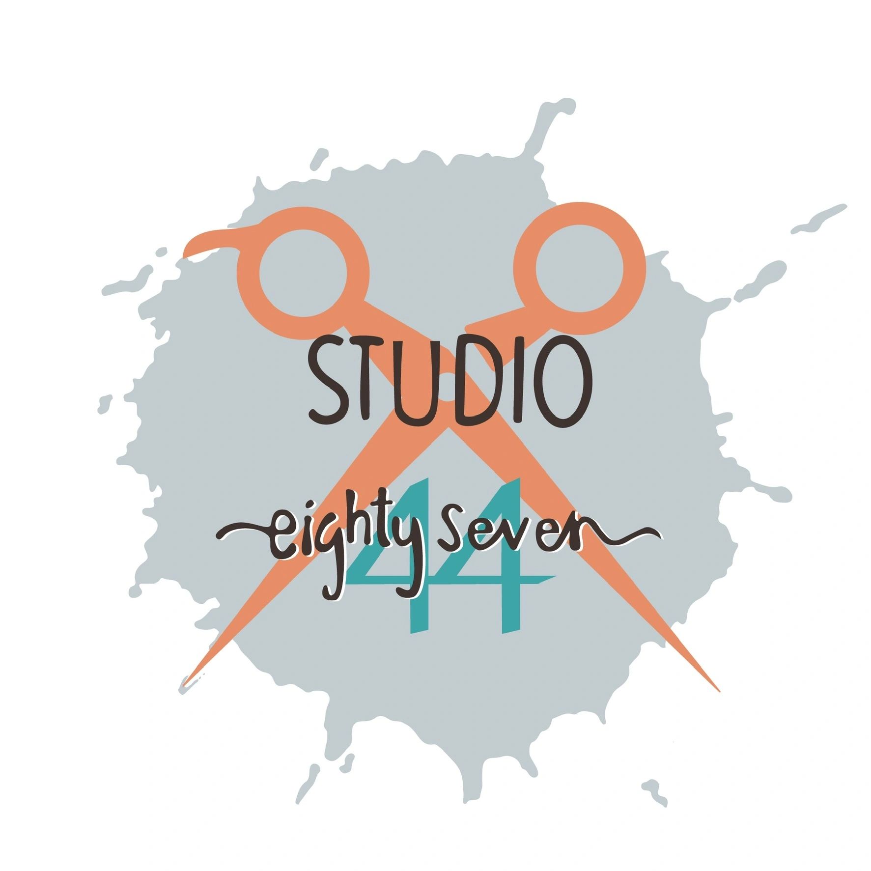 Studio 8744 Salon & Spa in Fountain Valley, CA