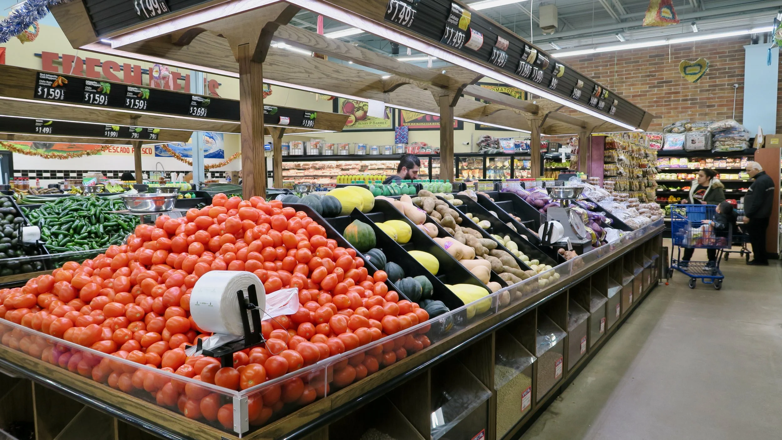 Carnival Market in Pontiac, MI (6)