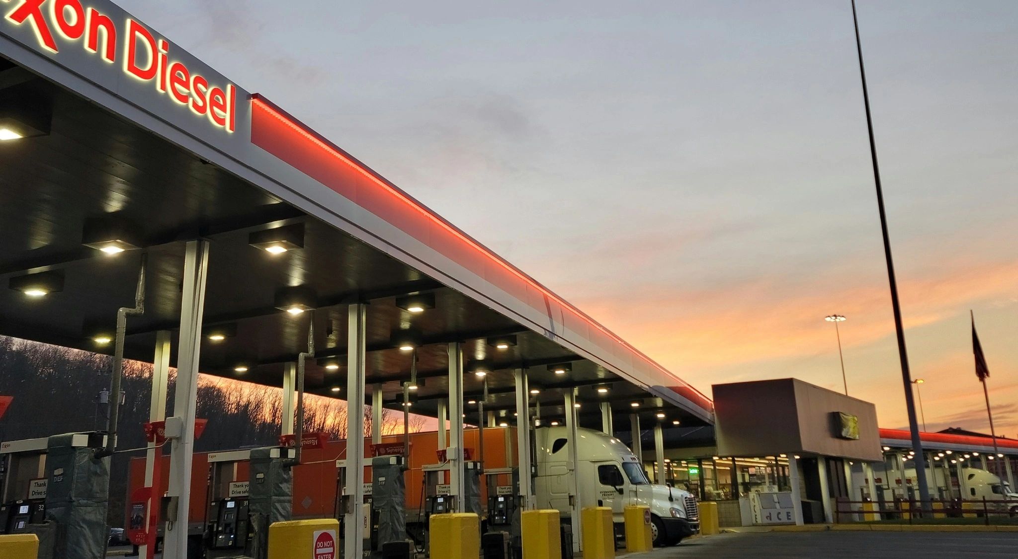 Exxon at American Truck Plaza in Milton, PA