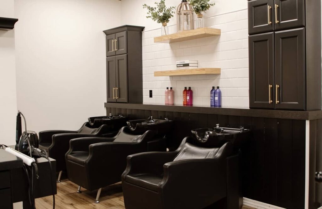 Towne & Country Salon in Maineville, OH (5)