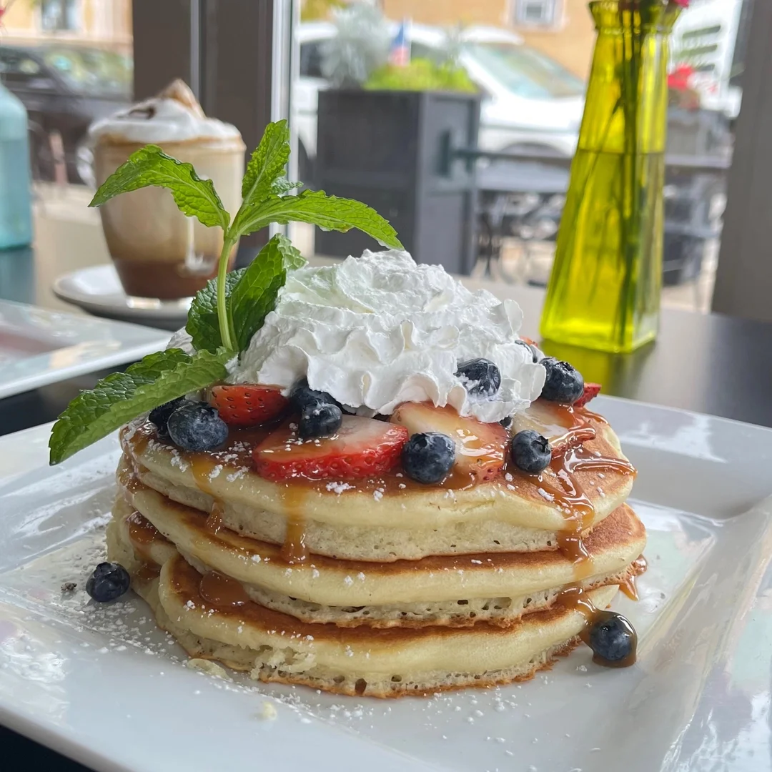 Savanna Breakfast & Lunch Northcenter in Chicago, IL (3)