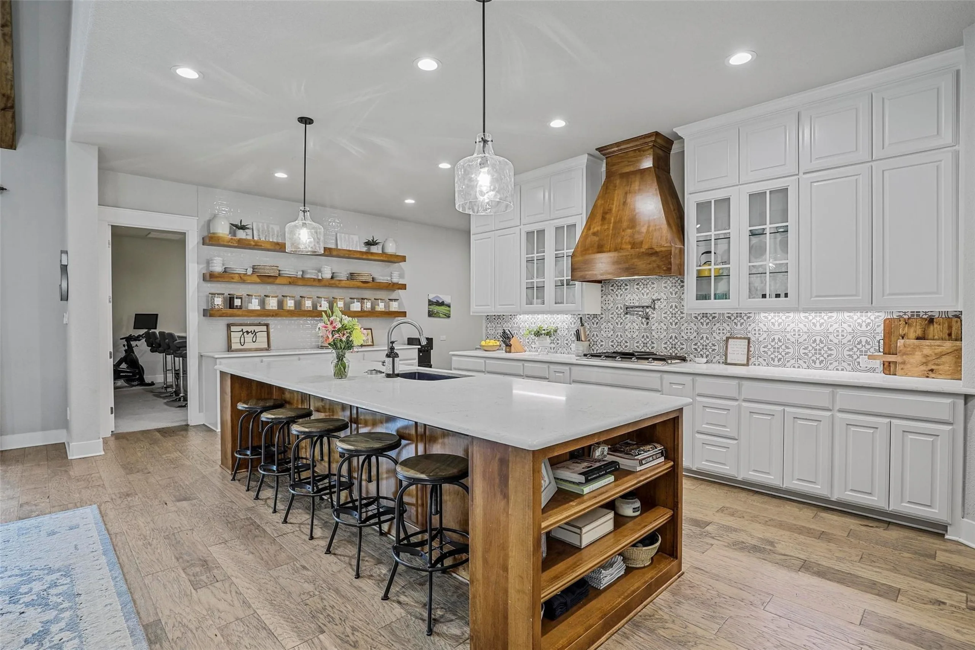 Nancy "Gabby" Herrera- Bradford Elite Real Estate in Greenville, TX (4)