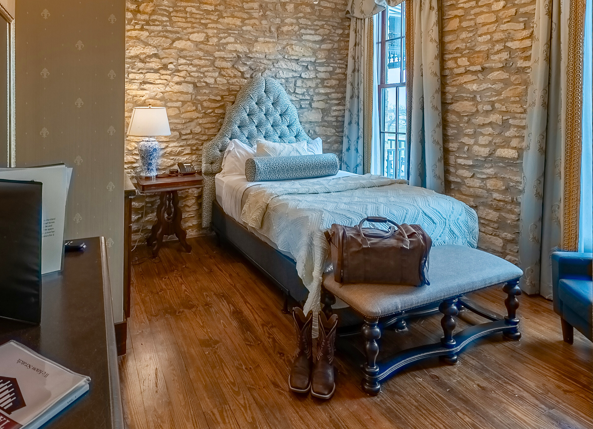 P.A. Smith Hotel in Navasota, TX (6)
