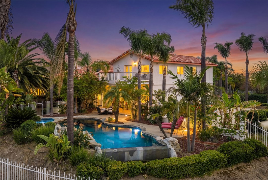Ezra Truman Real Estate in Fallbrook, CA