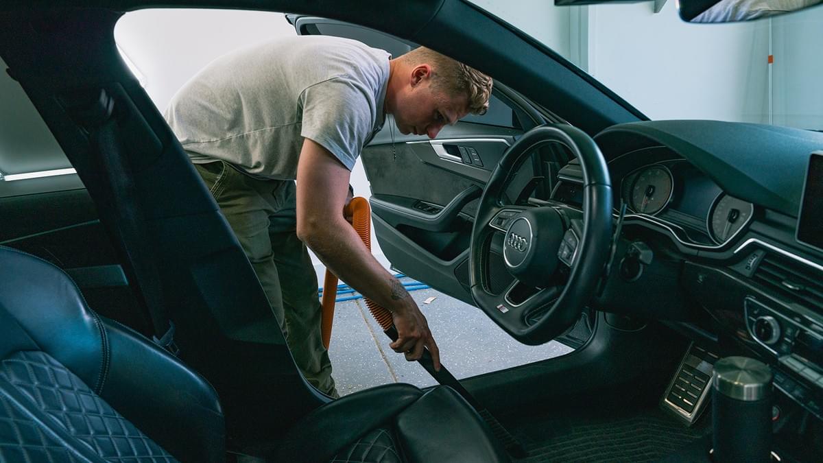 Hoosier Auto Studio in Plainfield, IN (2)
