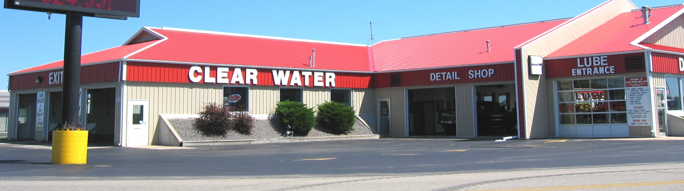 Clear Water Car Wash, Quick Lube and Detail Center in Appleton, WI (2)